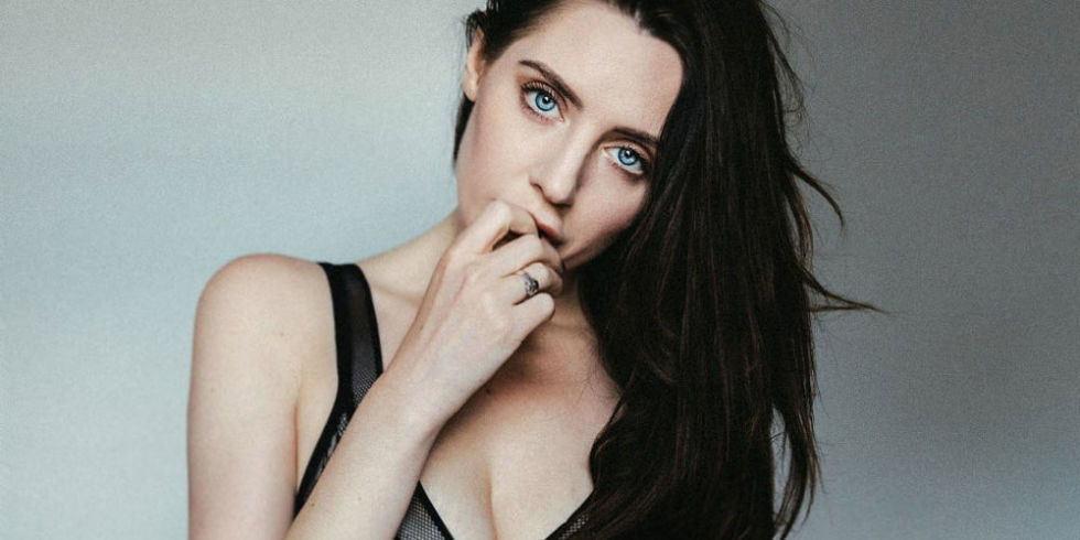 Empire Hotel in Grant Road Mumbai Call Girls 9324170781