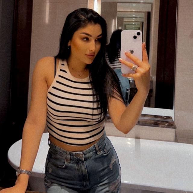 8800733197, Call Girls In Karol Bagh Delhi Cash Payment No Advance