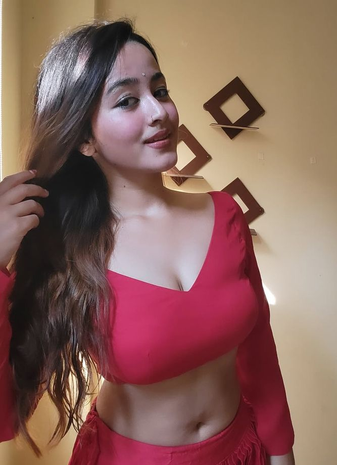 Call Girls in Vishnu Garden ,( Delhi – 9711014705 Escorts ) Service