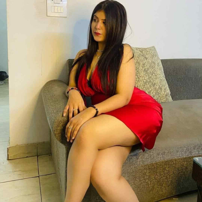 Hire↣Young Call Girls in Le Méridien New Delhi Connaught Place Hotel ☎9818470885⭐✔️ Female Escorts Service in Delhi NCR
