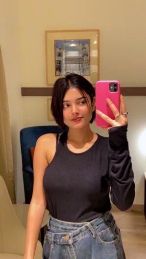 Hire↣Young Call Girls in Hotel Bright Connaught Place (Delhi) ☎9818470885⭐✔️ Female Escorts Service in Delhi NCR