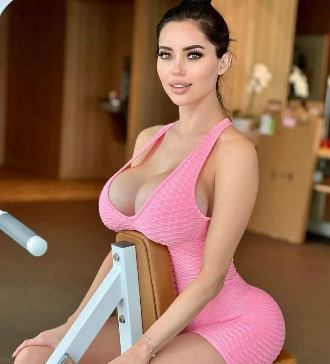 Call Girls In Majnu Ka Tilla Delhi 8448079011 Escort Service In Delhi Ncr