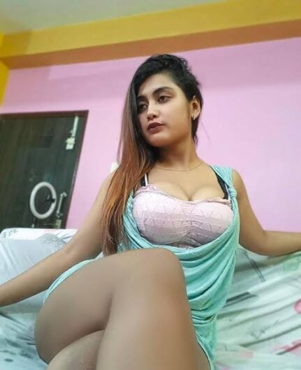 Book Escort Girls in Sector 36 Noida – High Profile Companions 9953772009