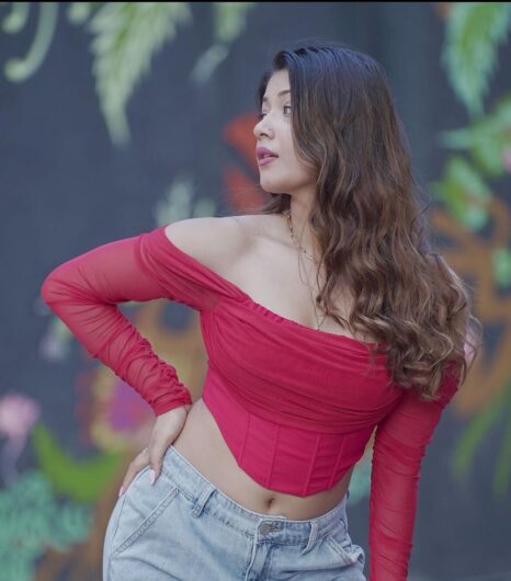 Call Girls in Ashram Chowk ☞⚡️╬⟅97110⌁14705⟆╬⚡️☞ In Delhi Ncr