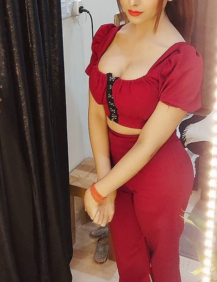 Call Girls in Jamia Nagar Delhi +918448224330