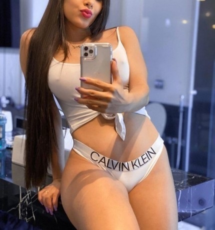 VIP Call Girls In Noida 8448079011 Escort Service In Noida Ncr