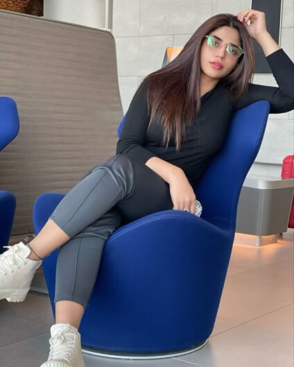 Low Price ↪9643097474 ☜ Call Girls In Hari nagar (Delhi)