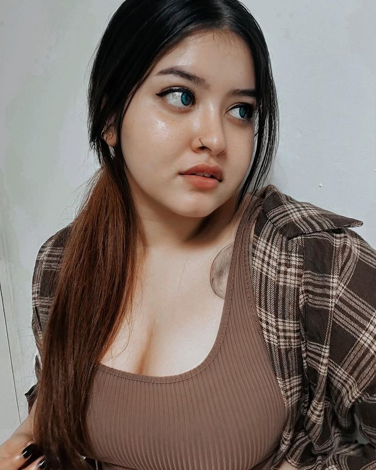 Call Us ⇆ 9643900018 ⇆ Call Girls In Laxmi Nagar