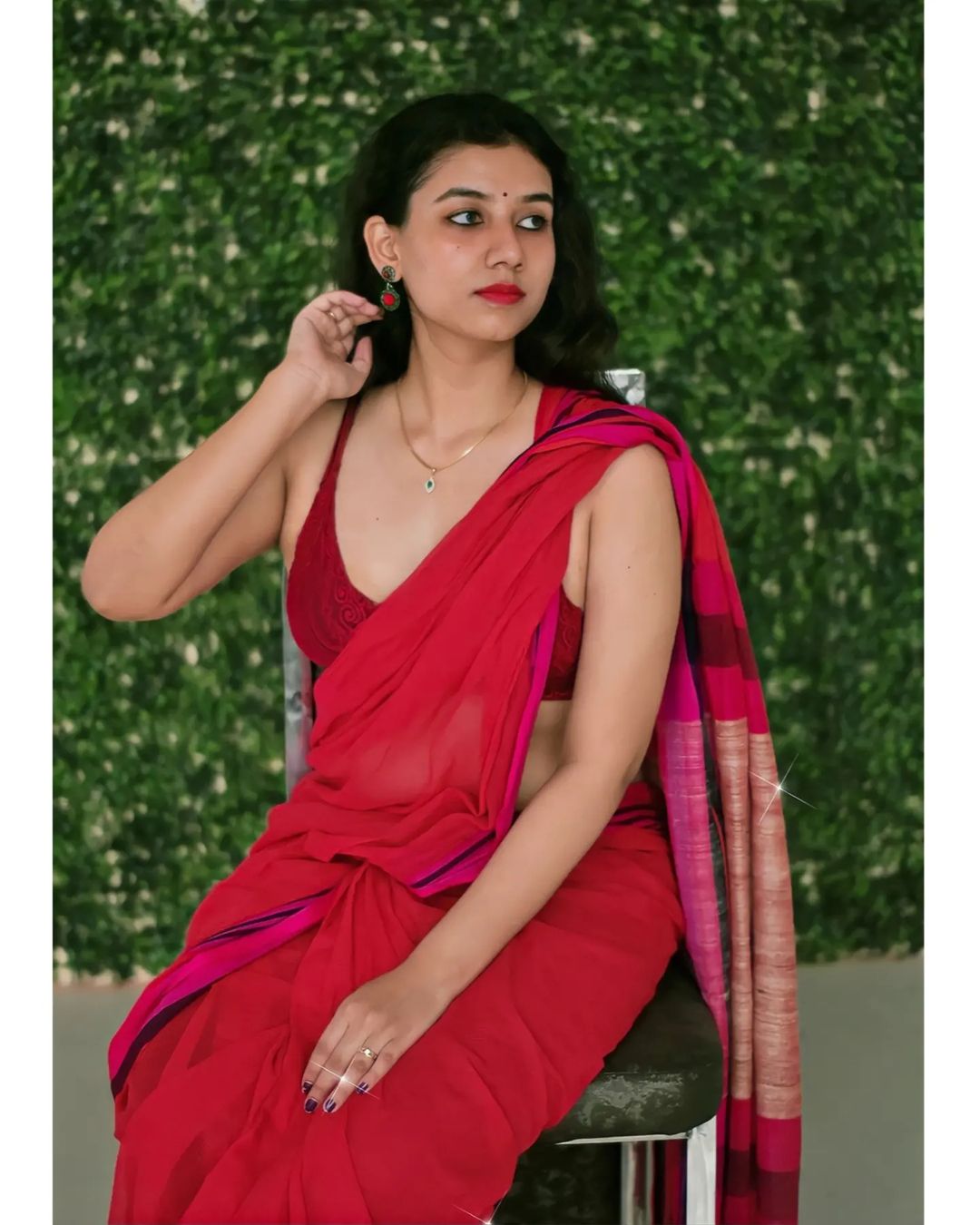 Call girls in Sector 47, Noida 9990233396 Escorts service