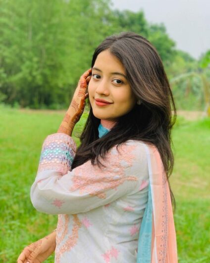 Call Us ⇆ 9643900018 ⇆ Call Girls In Moolchand