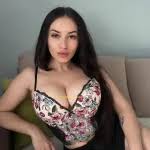 Russian Escorts Connaught Place Call Girls Low Rate @ +91-9958560360