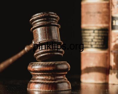 judge-gavel-and-law-books