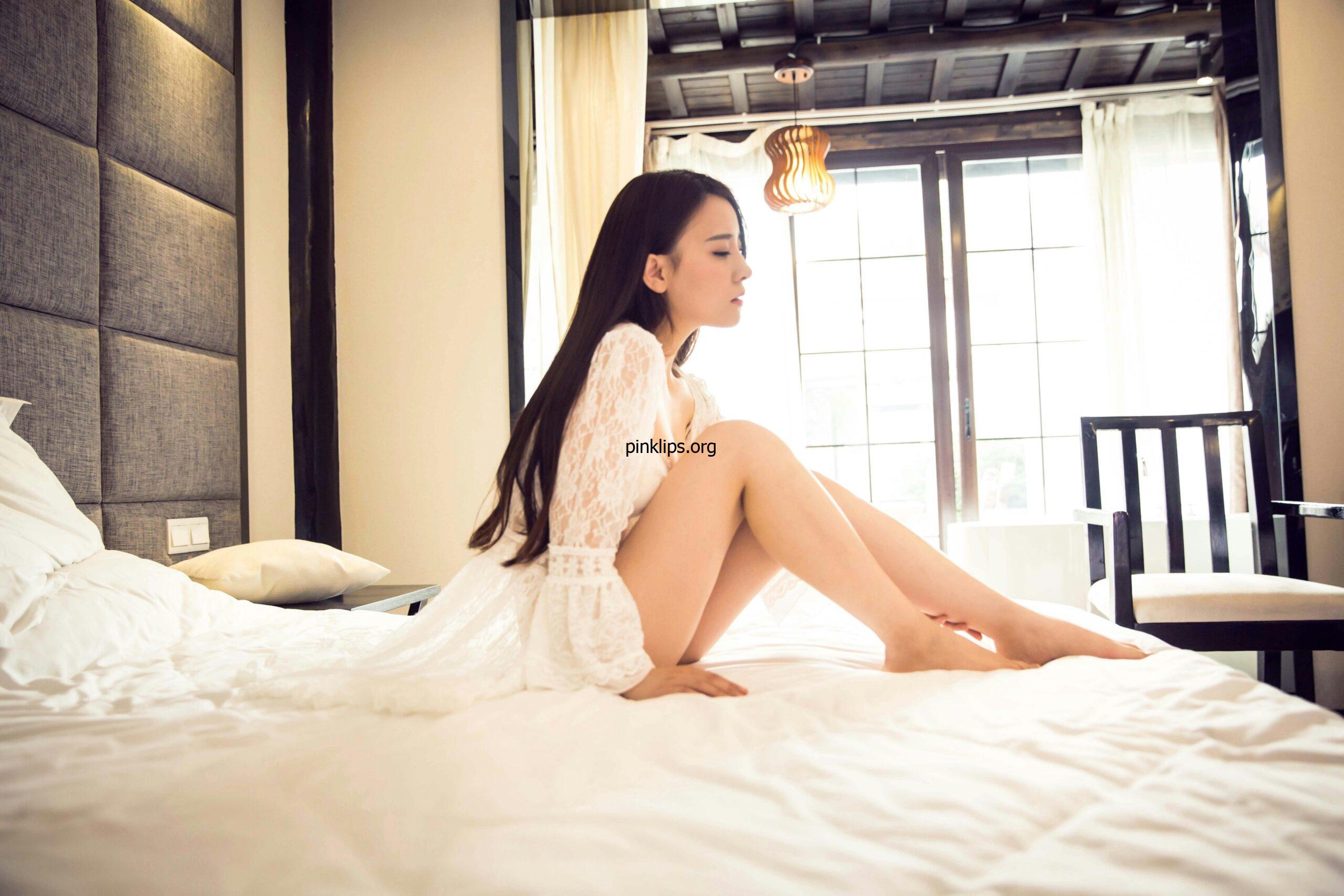 💎 Model Escorts for Night Fun Near Mahagun Mall, Ghaziabad 9953772009