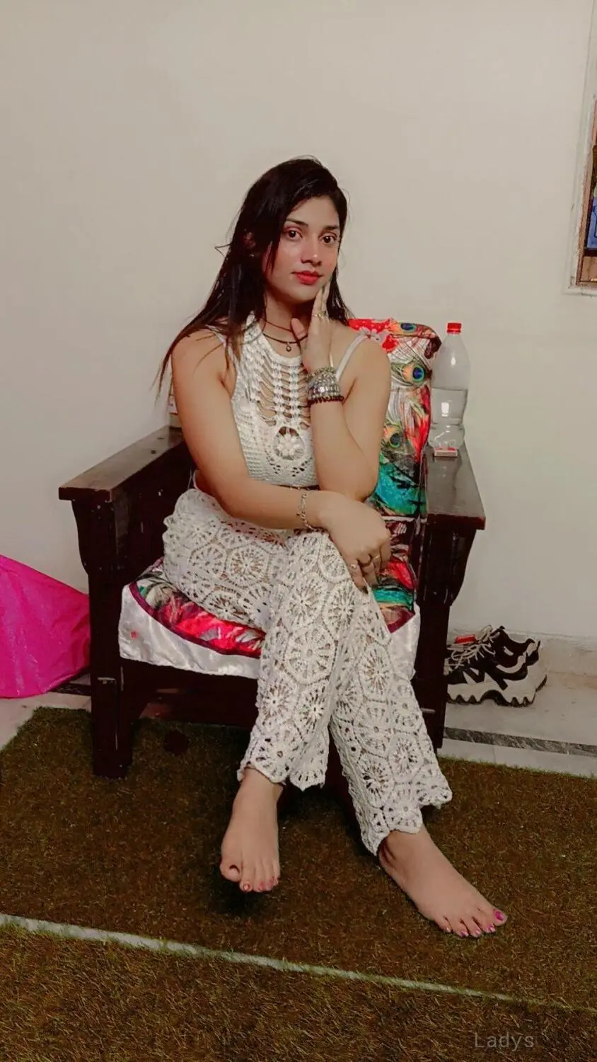 Call Girls Service From Sector 64 Noida 9818099198 ⊹Escorts 100% Verified Service In 24/7 Delhi NCR