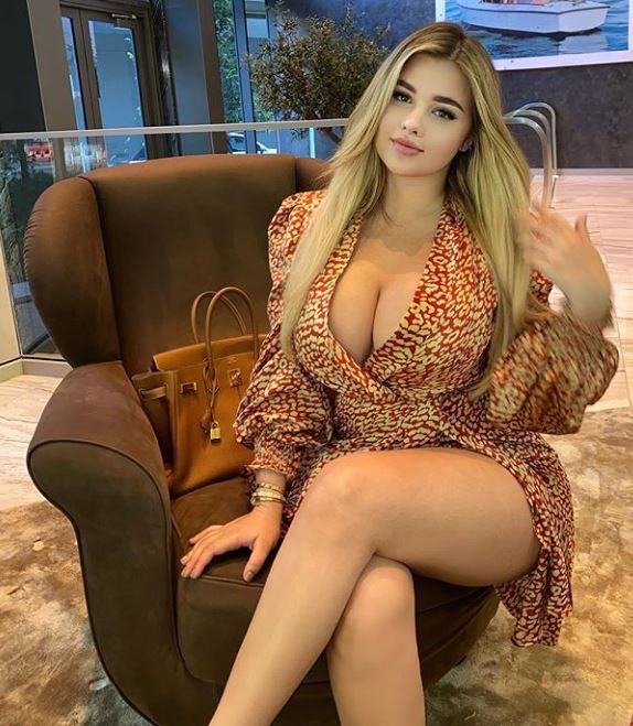 Goa Escort ServiCe In Miramar Goa 9211923703 Call Girls Free Hotel Delivery 100% Genuine