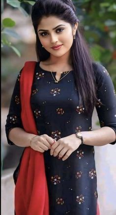 Call Us~✿* Noida Escorts☆ ✯9818099198✯ Verified ✯✯Call Girls in Connagut Place Delhi Ghaziabad