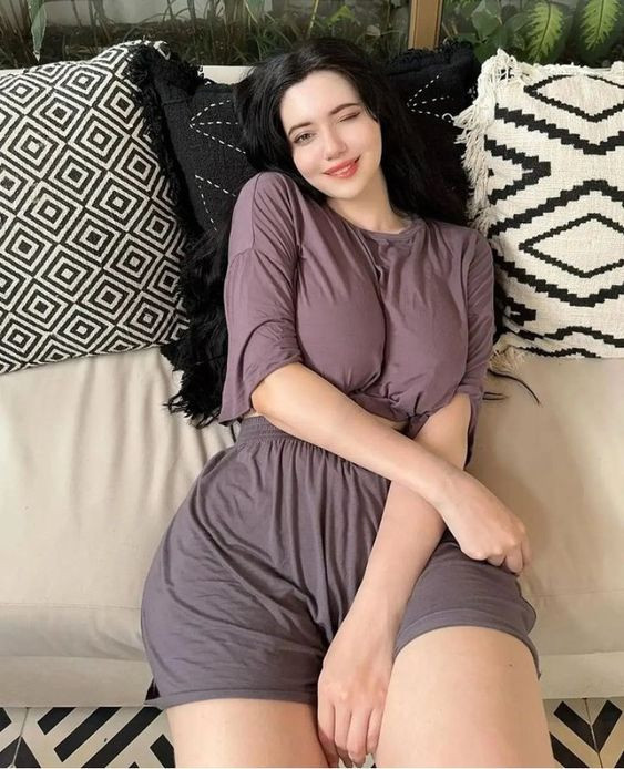 Independent Call Girls {Noida} Sector 60, Phone No☎️📞 9818099198 – VIP FEMALE ESCORTS Service Available In Delhi Ncr 24/7 Hours