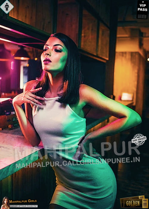 FULL ENJOY — 8447652111 Call Girls In Lajpat Nagar,Delhi