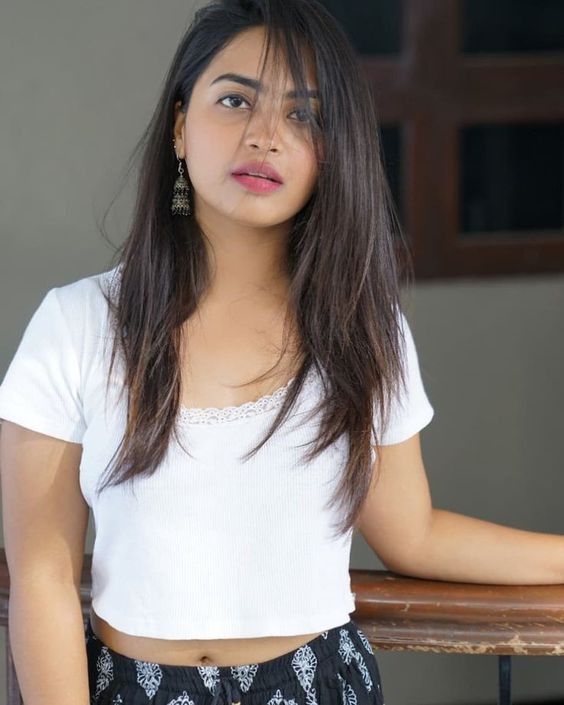 Call Girls Chembur West You Can Bang A Horny Body Of Mumbai Escorts In Bed