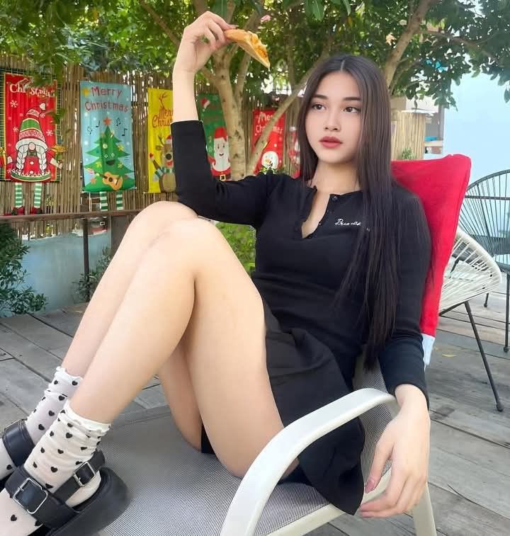 Call Girls in Rajiv Chowk Metro ( 8447074457 ) Independent Delhi Escorts