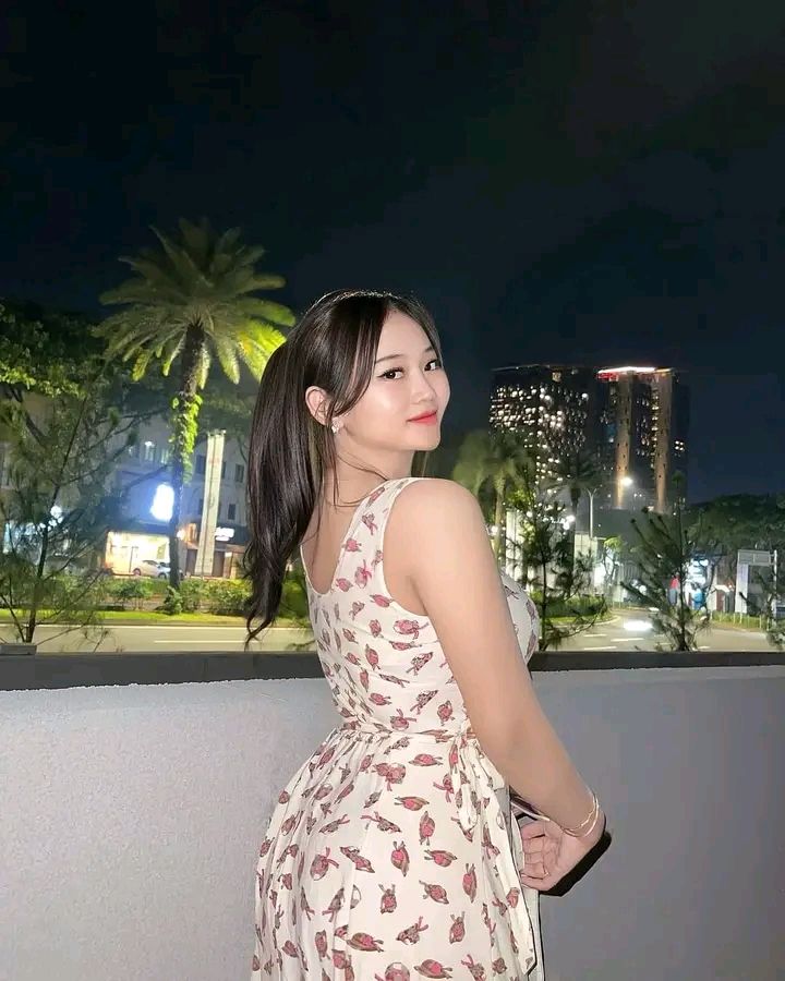 Call Girls in Greater Kailash Metro ( 8447074457 ) Independent Delhi Escorts