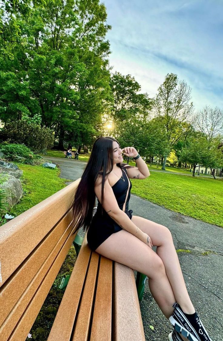 Call Girls in Ghitorni Metro ( 8447074457 ) Independent Delhi Escorts