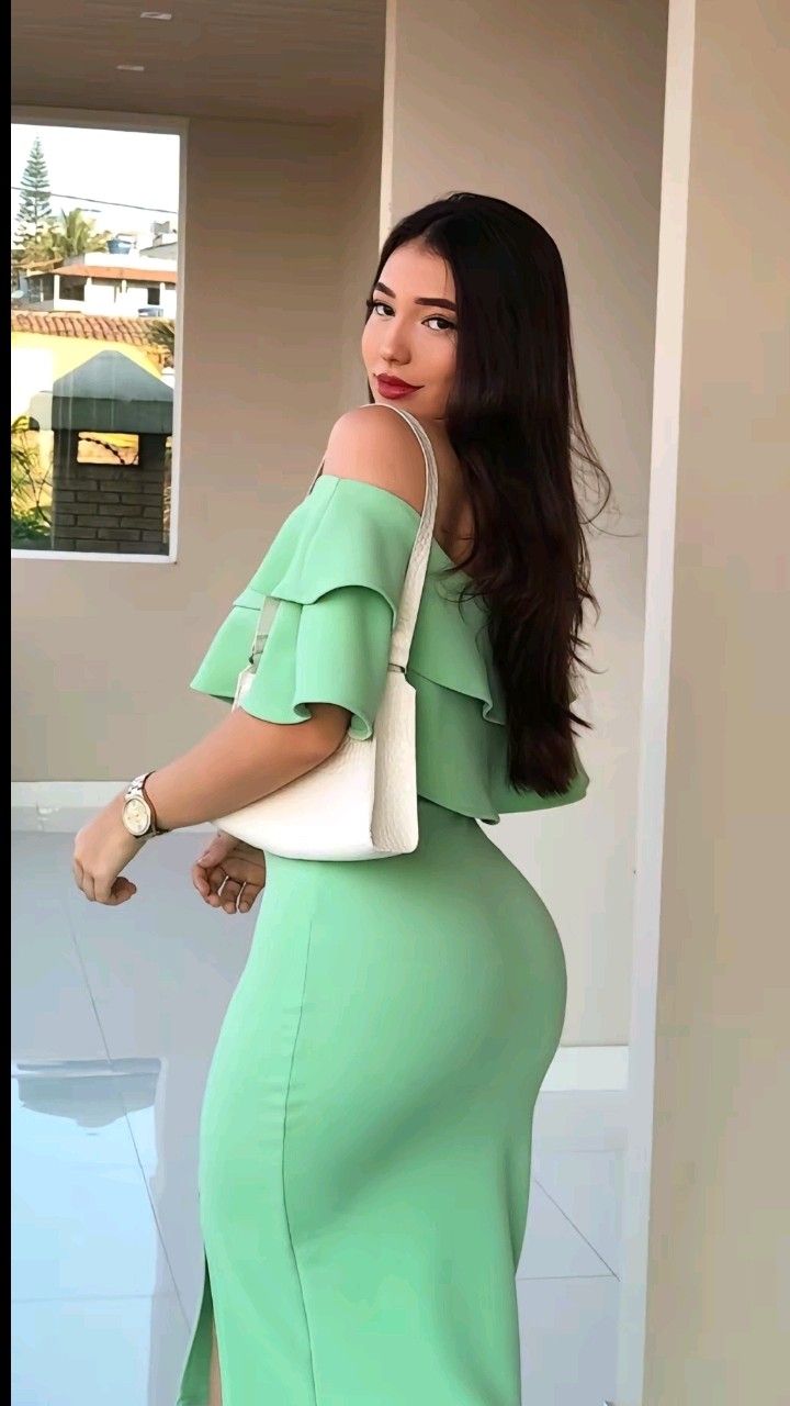 Call Girls in Azad Nagar Metro ( 8447074457 ) Independent Delhi Escorts