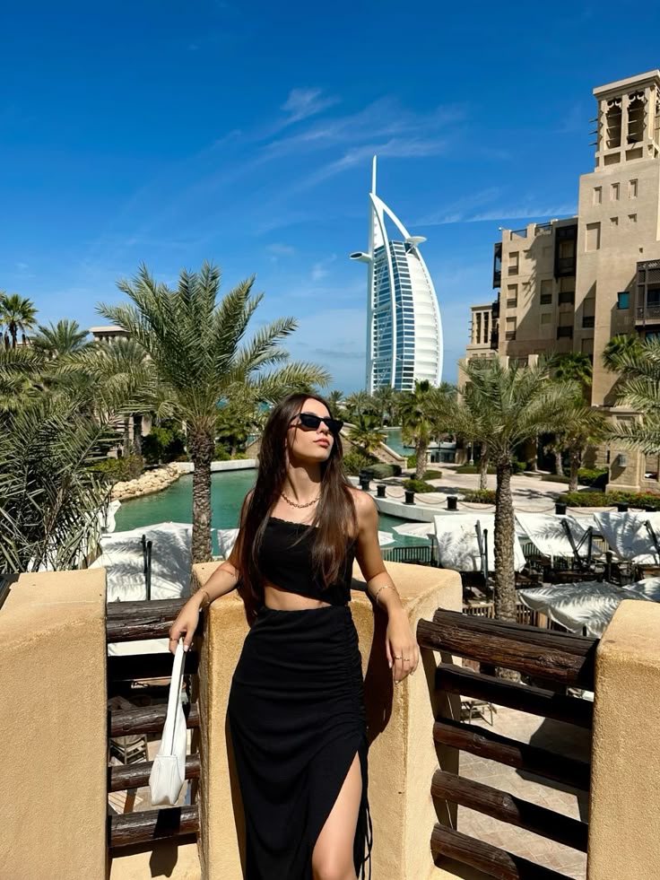 Call Girls in Janpath Metro ( 8447074457 ) Independent Delhi Escorts