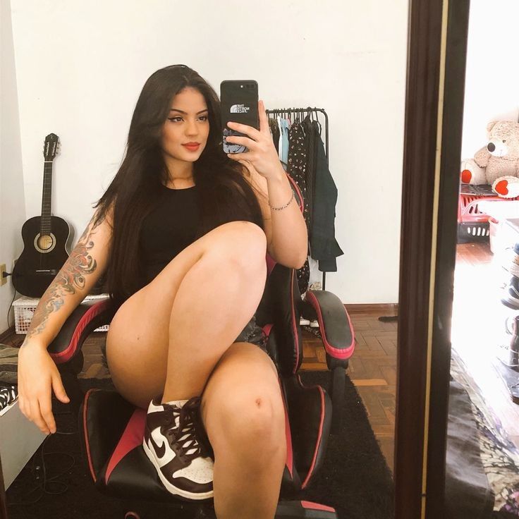 Call Girls in Connaught Place Metro ( 8447074457 ) Independent Delhi Escorts