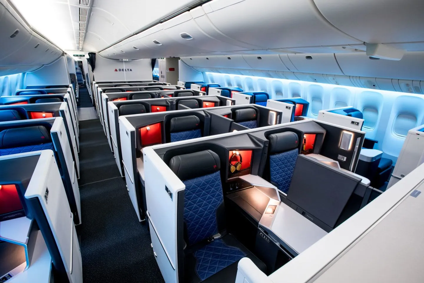 Book Delta Airlines Business Class Seats – Fly in Comfort & Style