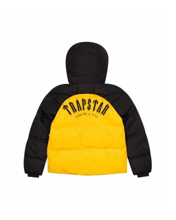 Trapstar UK: Clothing Designed for Pure Street Confidence