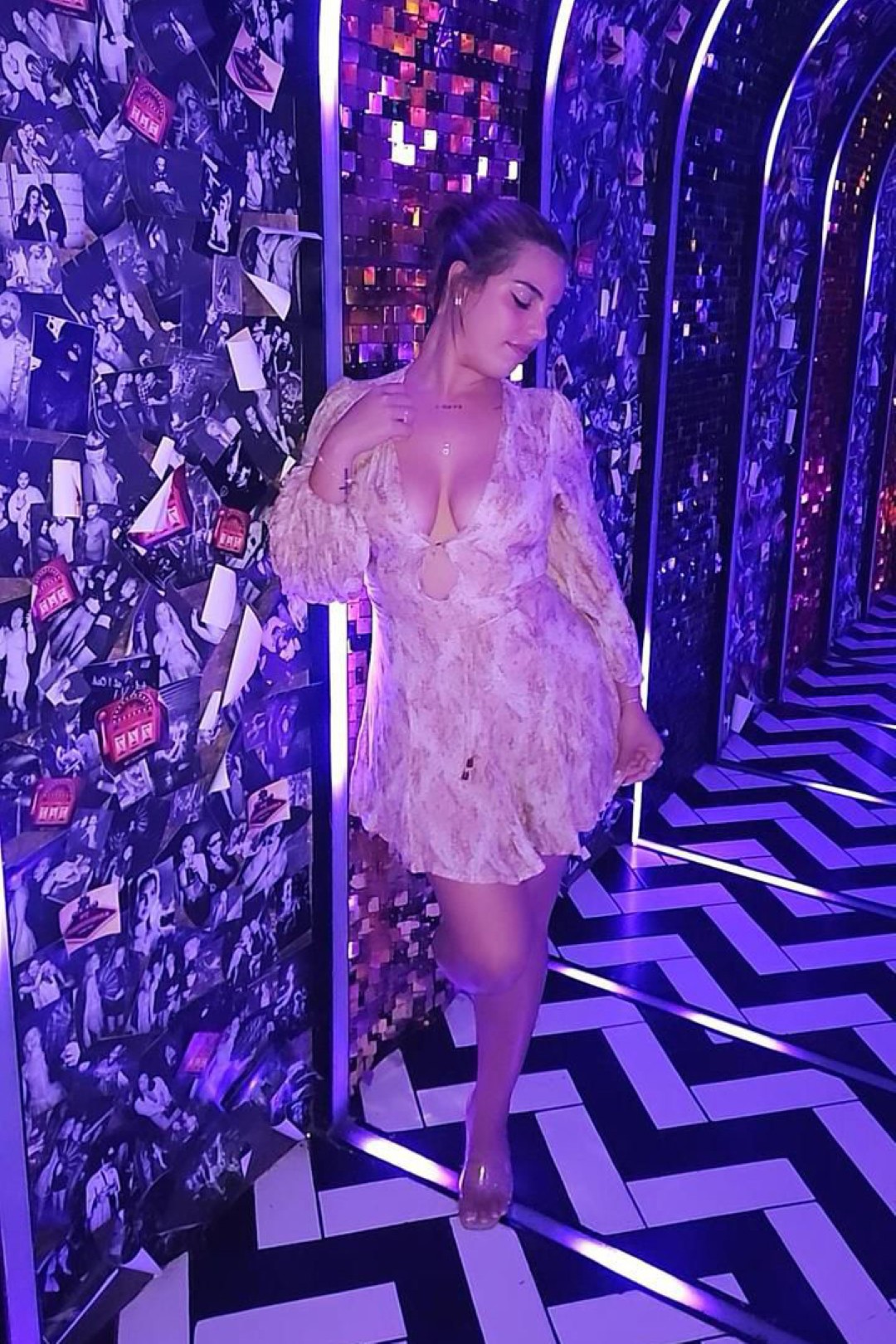 Book Call Girls in Palam and delhi escort services 24×7 (9220592151)